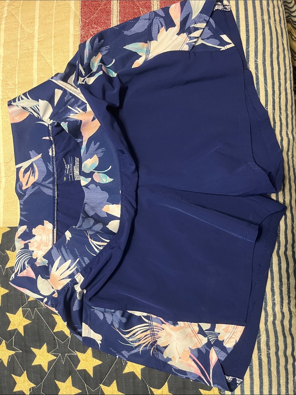 Women’s Athletic Shorts - Navy Blue Floral